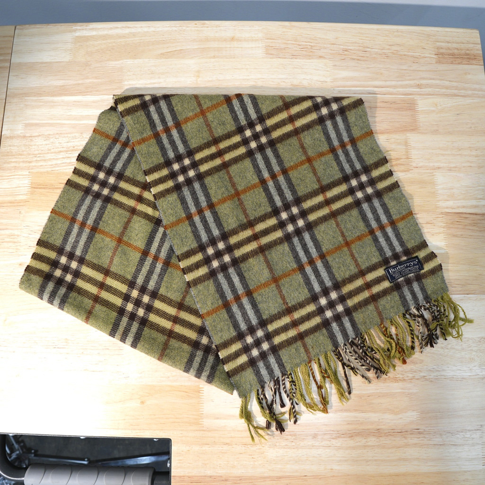 Burberry Vintage Nova Check Scarf 100% CASHMERE